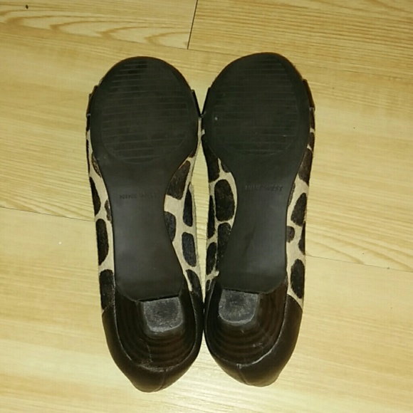 Nine West Flats - Picture 3 of 4