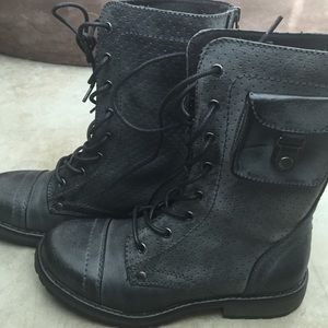 Roxy boots size 7 NWT