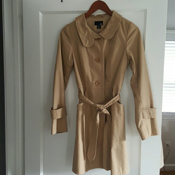 H&M Trenchcoat. The coat is 6 inches from the knee