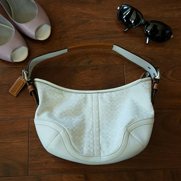 Coach Signature C Hobo Authentic