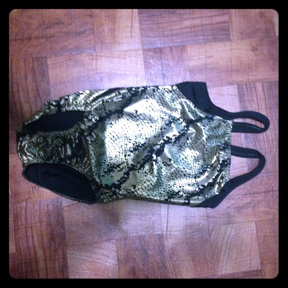 Gk elite leotard