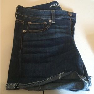American eagle shorty shorts .
