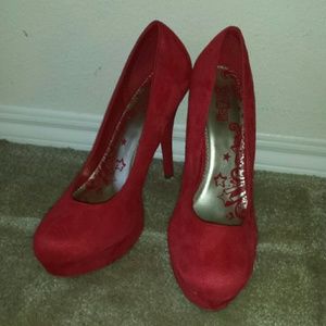 Deep Rose Pumps