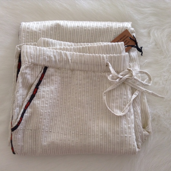 House of Harlow 1960 Pants - Gone. House Of Harlow 1960 bottoms