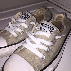 Low top grey converse with stretch back