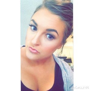 Meet your Posher, Keri