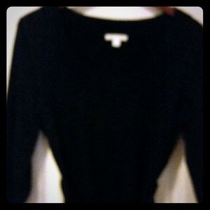 Black 3/4 sleeve sweater