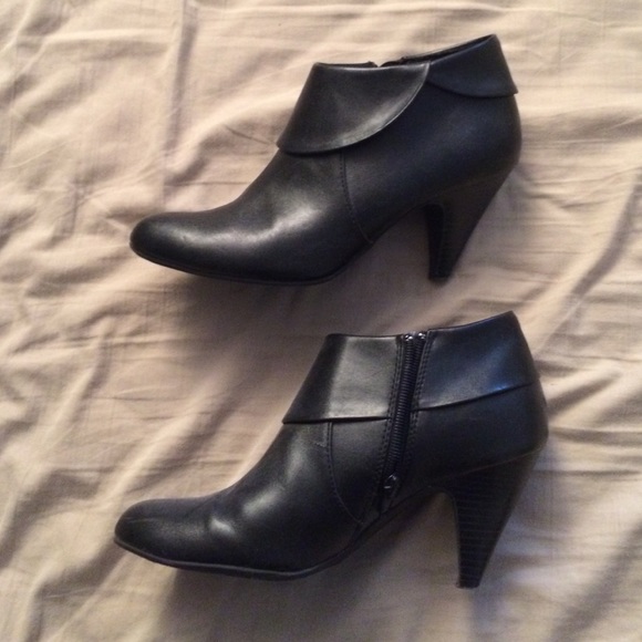 Size 9 ankle boots