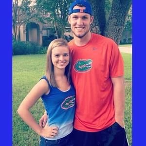 Meet your Posher, Hunter