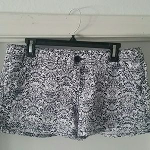 Comfy and cute Maurices shorts