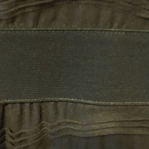 LBD - Picture 3 of 4