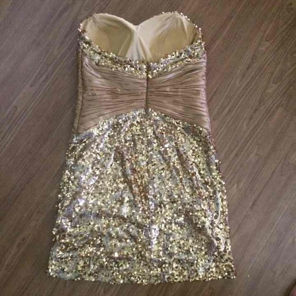 Gold sequenced homecoming dress - Picture 3 of 4