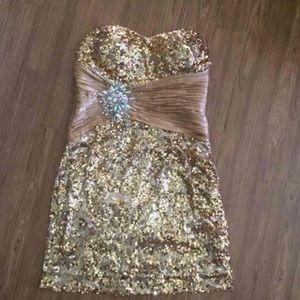 Gold sequenced homecoming dress