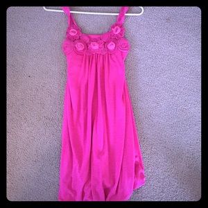 Pink short dress with rosettes