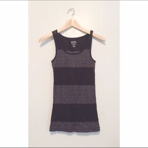 Old navy black subtle shimmer perfect tank~