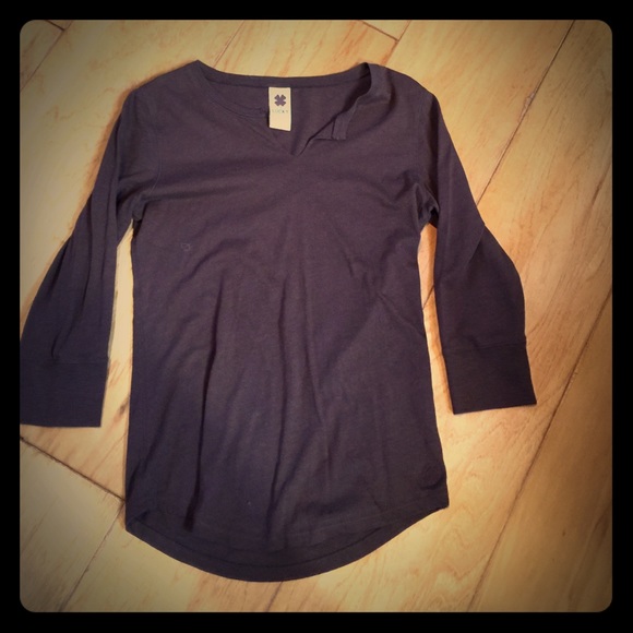 Lucky brand shirt. - Picture 1 of 2