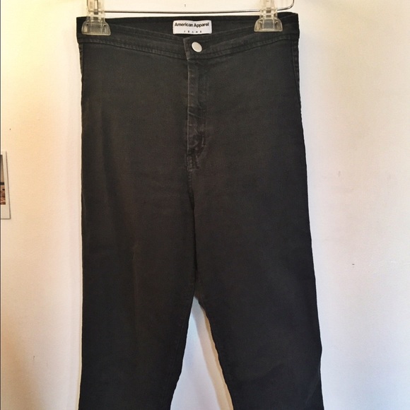 High wasted jeans
