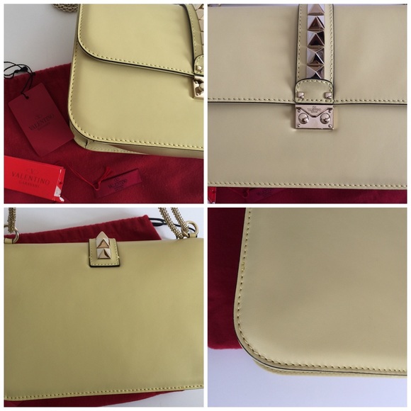 Valentino Rockstud Medium Glam Handbag - Picture 3 of 4