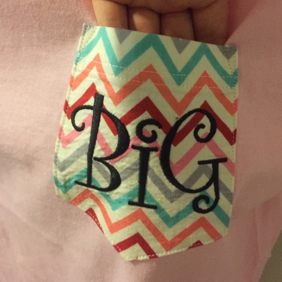 Sorority big tshirt - Picture 2 of 3