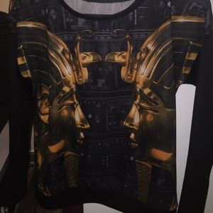 Egyptian inspired crew neck
