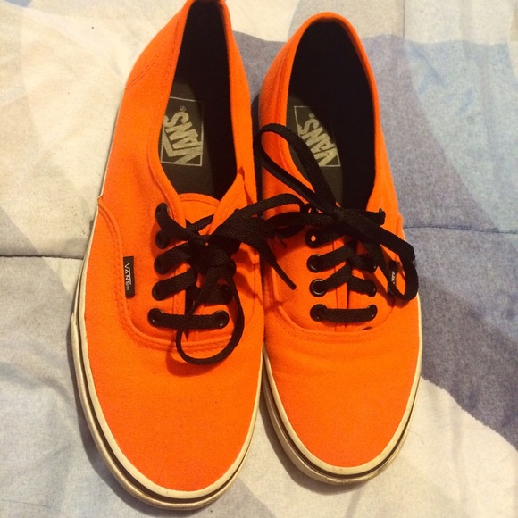 ✨Bright neon orange vans✨