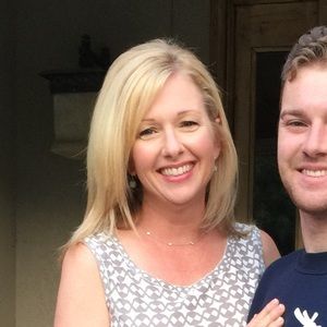 Meet your Posher, Leslie