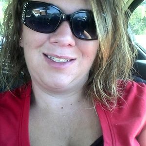 Meet your Posher, Brandi