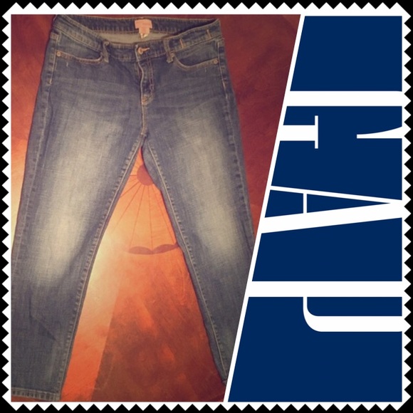 Gap Capri jeans