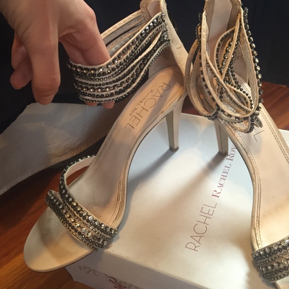 25% OFF BUNDLES Rachel Roy heels