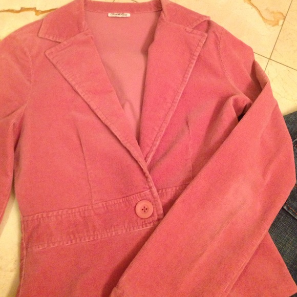 Beautiful Pink Blazer. - Picture 2 of 3