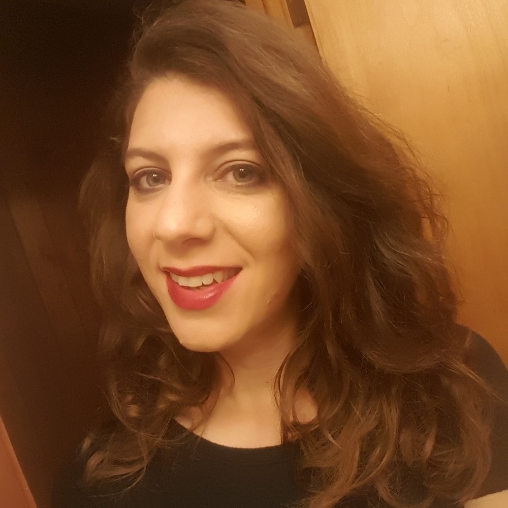 Meet your Posher, Leslie