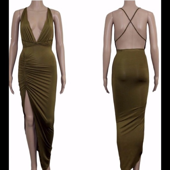 Bodycon draped mixi evening gown.