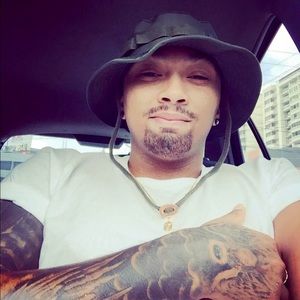 Meet your Posher, Joel