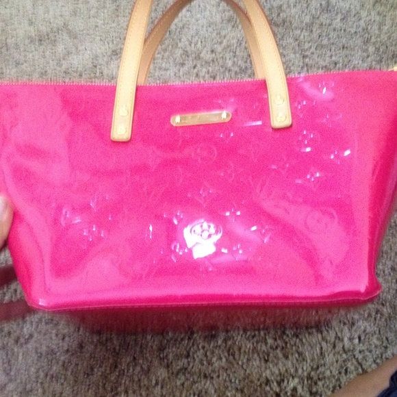 Practically new no stains no rips great shape