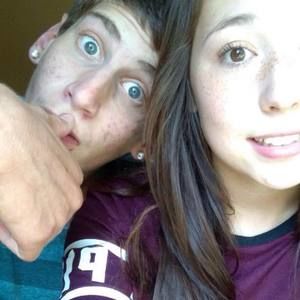 Meet your Posher, Holly