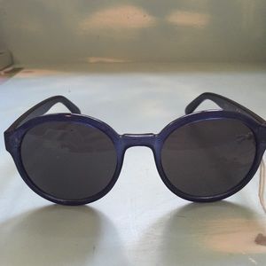 Stunner shades in blue. Never been worn!