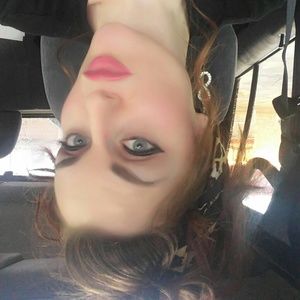 Meet your Posher, Kendi