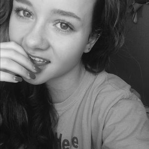 Meet your Posher, Tiffany