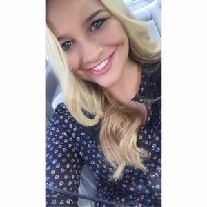 Meet your Posher, Kelly