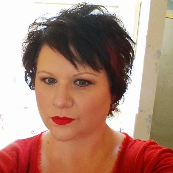 Meet your Posher, Shanna - Picture 1 of 1