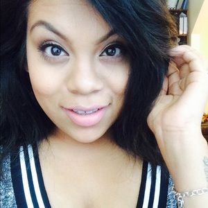 Meet your Posher, Araceli