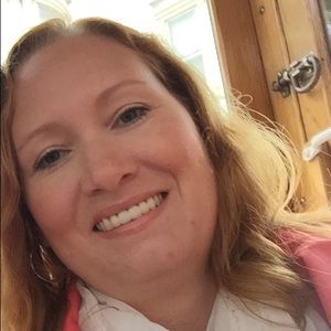 Meet your Posher, Becky