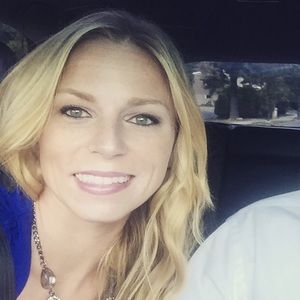 Meet your Posher, Lanette