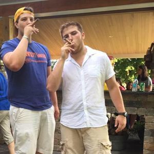 Meet your Posher, Taylor