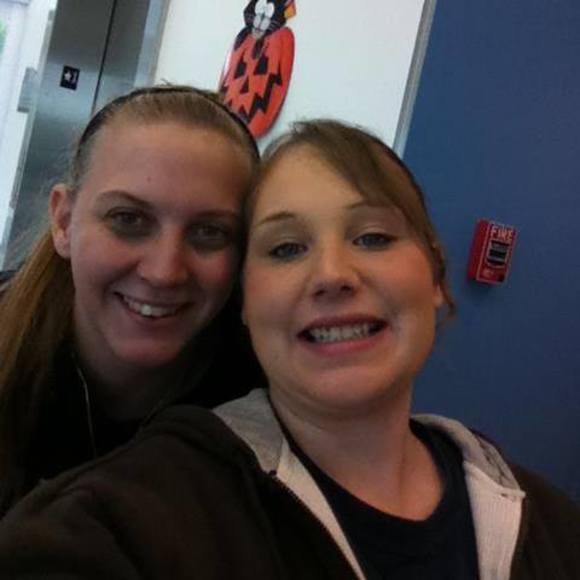 Meet your Posher, Jessica - Picture 1 of 1