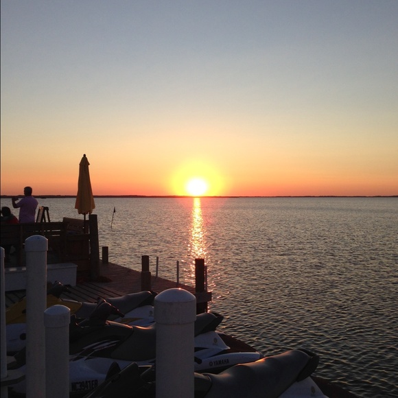 Meet your Posher, Amber - Picture 1 of 1