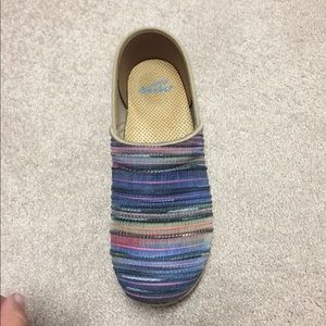 Size 39 dansko