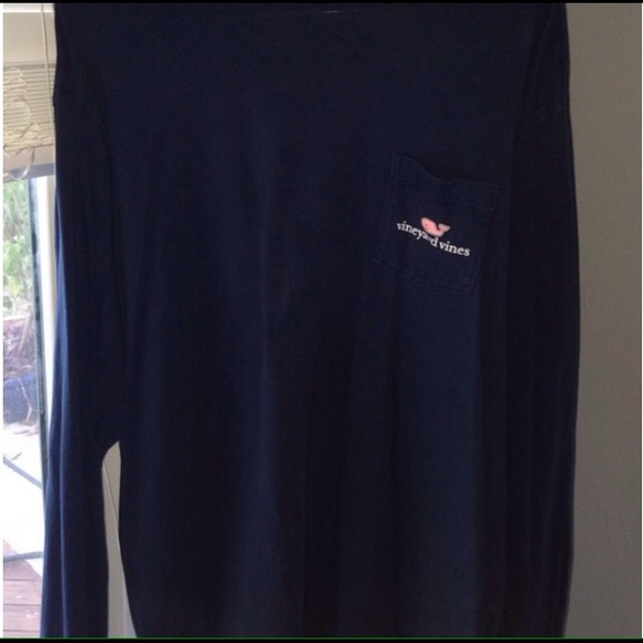 SOLD Navy Vineyard Vines Classic Long-Sleeve Shirt