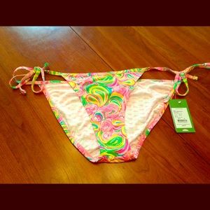 Lilly Pulitzer new with tags bikini bottom size M