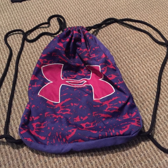 drawstring bag